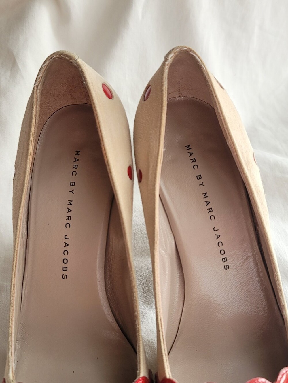 Marc by Marc Jacobs Beige Suede Heels with Red Polka Dots - Picture 5 of 13